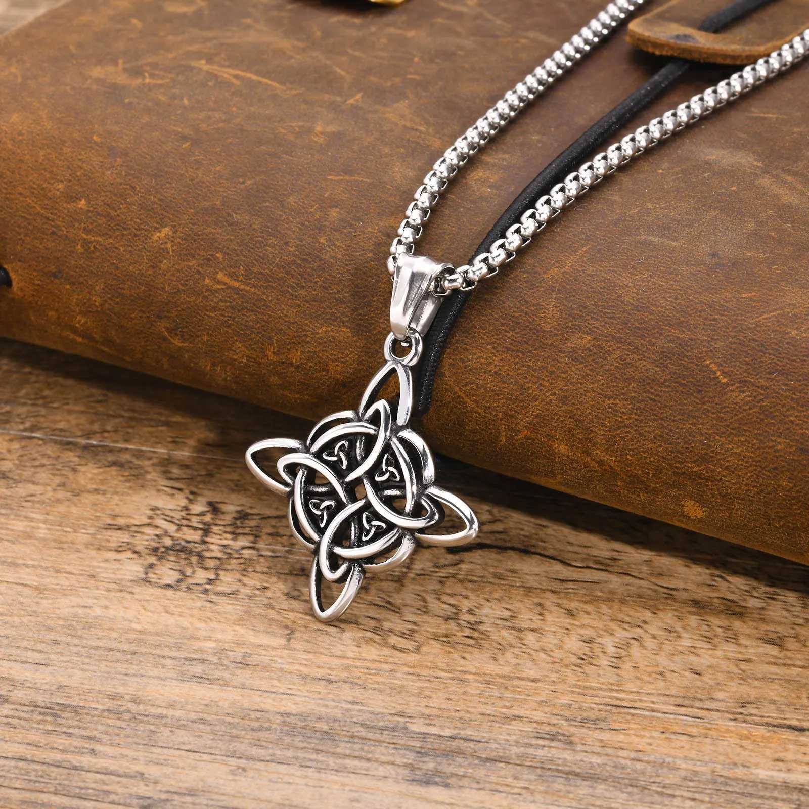 Vnox Vintage Celtic Knot Necklaces for Men WomenStainless Steel Nordic North Europ Amulet PendantTriquetra Witches Knot CollarC250407