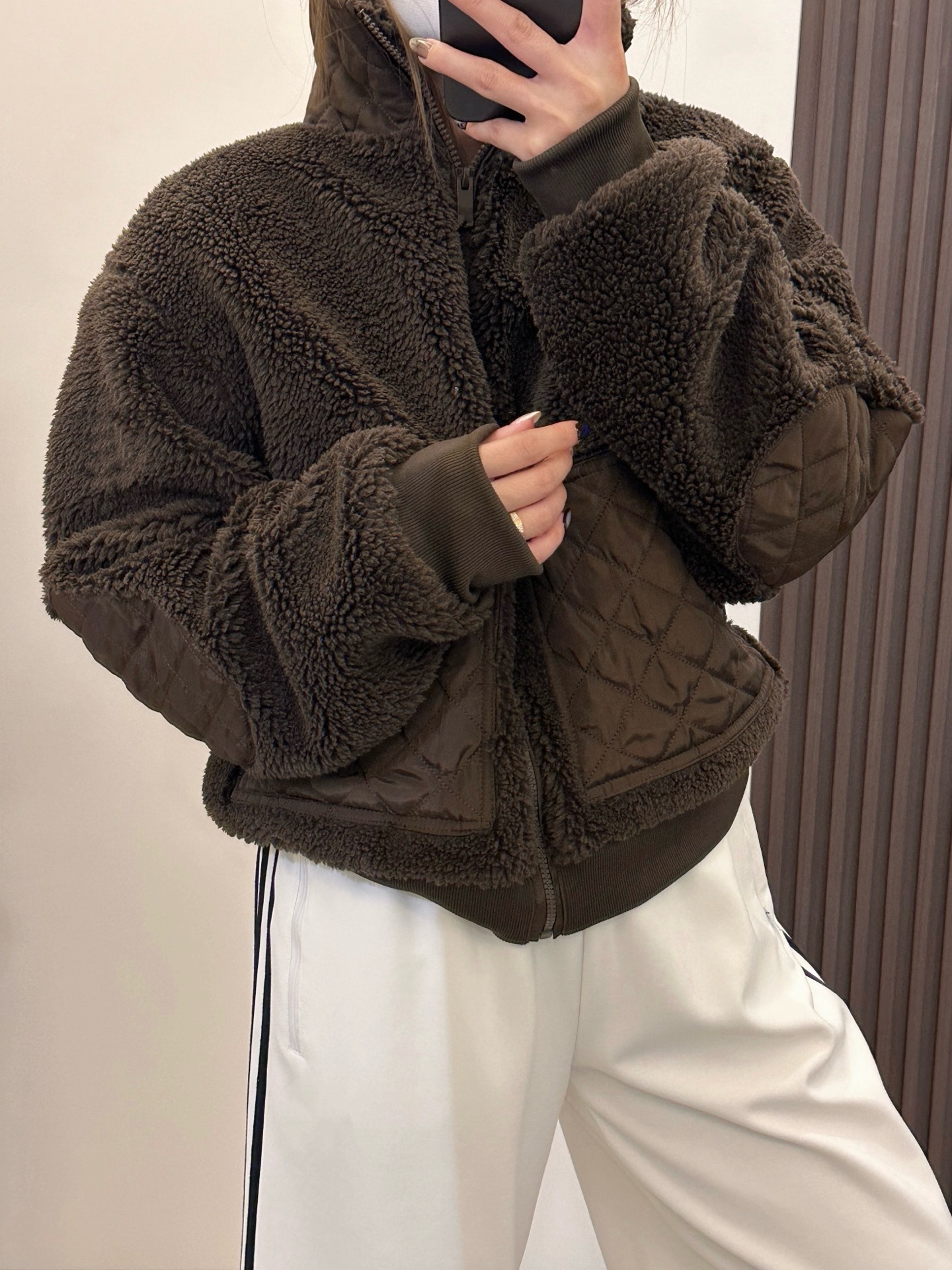 women jacket new design sheepskin autumn and winter warm-keeping brown white Sports Jacket zipper design