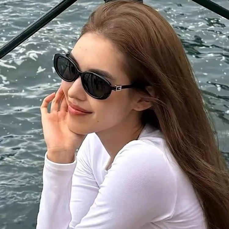 free shipping 2025new designers Sunglasses for Womens Mens Oval Glasses fashion Sunglass UV400 Polarized Glass Lens With Box for daily outfit