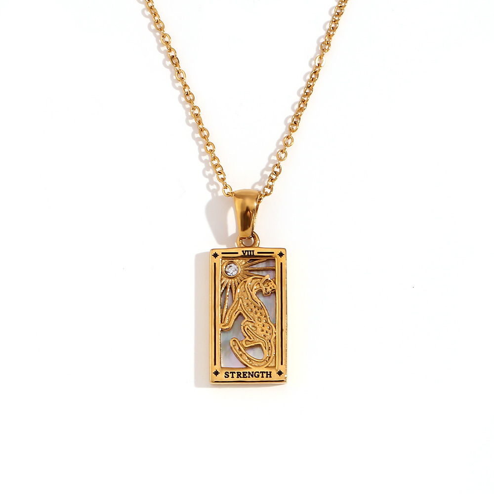 A fashionable versatile pendant loved by both handsome beautiful men, made of stainless steel and not fading tarot cards
