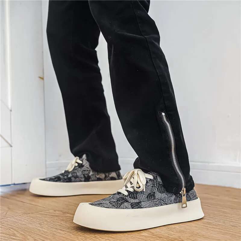 2025 New Summer Fashion Men's Canvas Platform Casual Board Designer Outdoor Breathable Lace up Sports Shoes Walking Shoes1