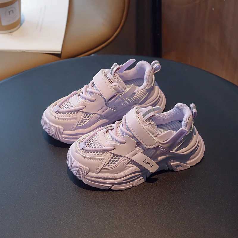 Childrens sports shoes 2023 new fashion breathable soft childrens shoes boys and girls lightweight casual sports shoes baby walking shoes W250407
