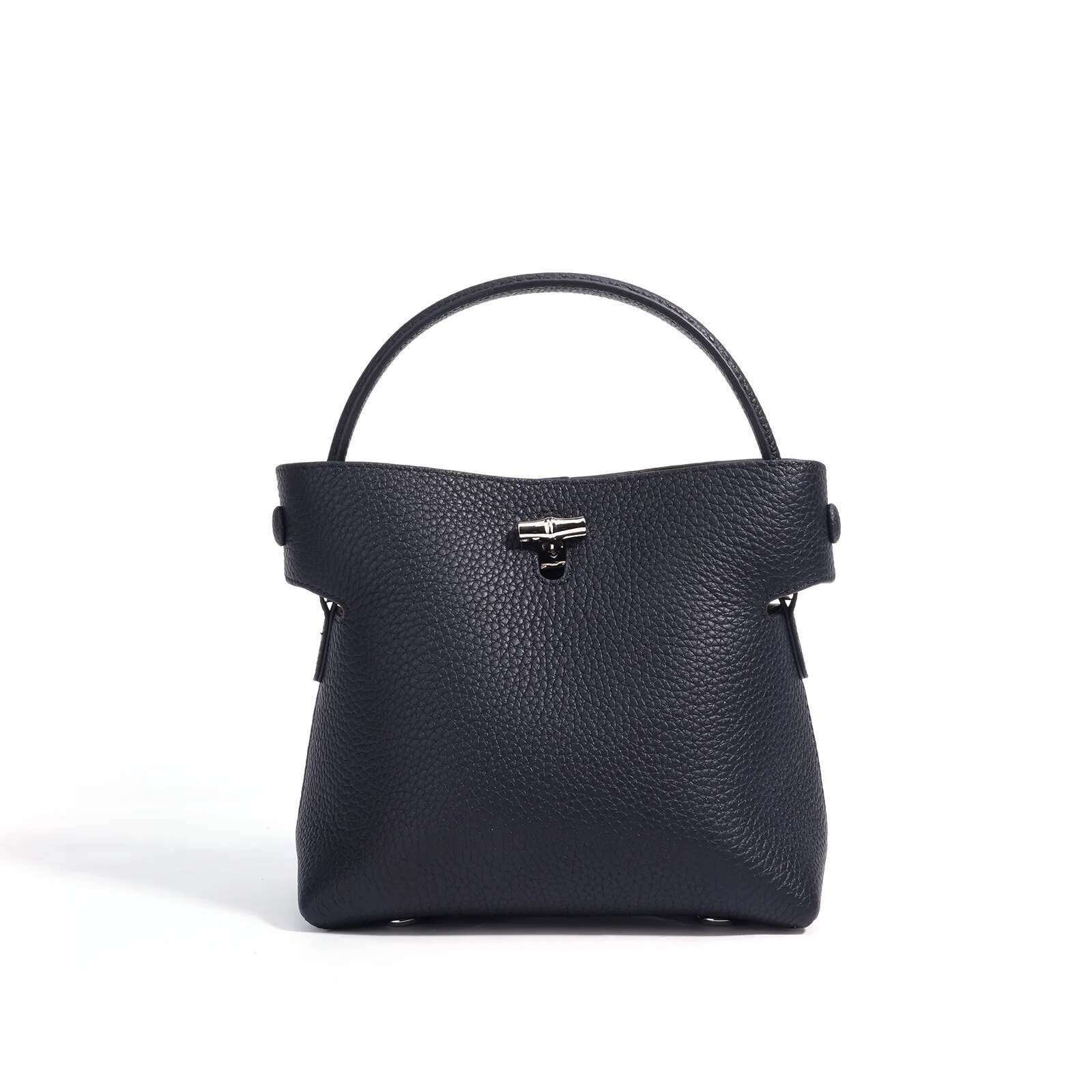 2025 Bucket Handbag Commuting New Fashion Crossbody Women's Designer Small Tote Bag Famous Shoulder Bags