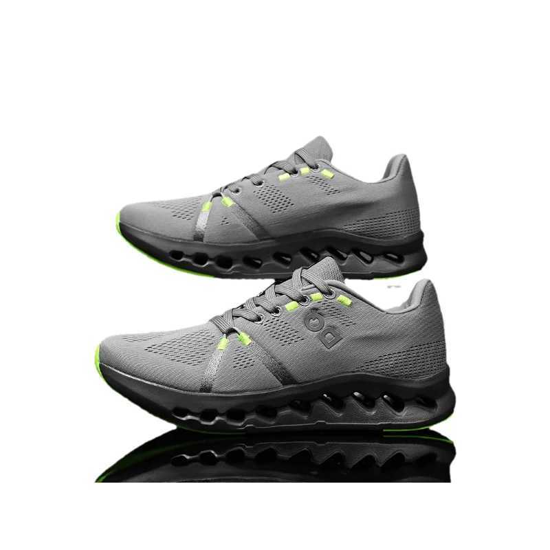 Light and breathable running shoes comfortable design improve sports performance suitable for all kinds of sports scenariosC250410