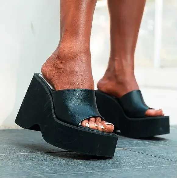 2024 Summer Womens New Thick Bottom White High Heels Womens Slope High Heels Square Toe Sandals Size 35-43XJ250407