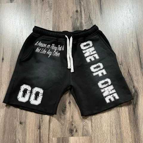 Retro Word graphic drawing casual pocket mens shortsXJ250407