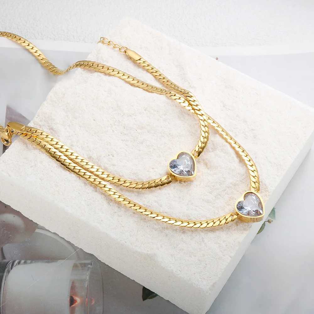 Heart shaped crystal pendant gold galvanized stainless steel waterproof necklace bracelet womens gift jewelry set wholesale Y250408