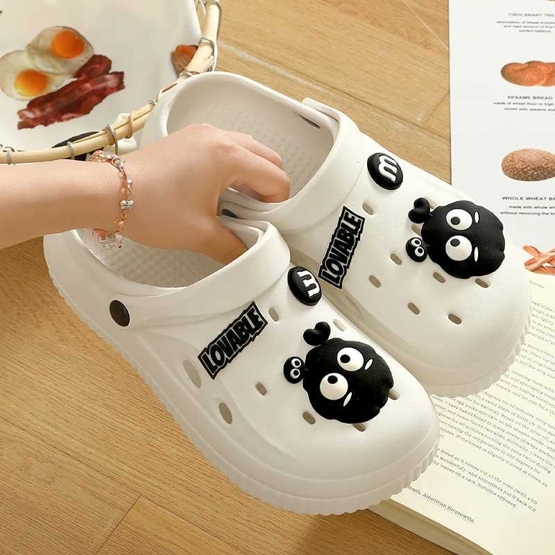 QYCKABY Mens Sandals Womens Garden Shoes Summer Outdoor Sliding Block Black and White Minimalist EVA Rubber Outdoor Beach ShoesXJ250407