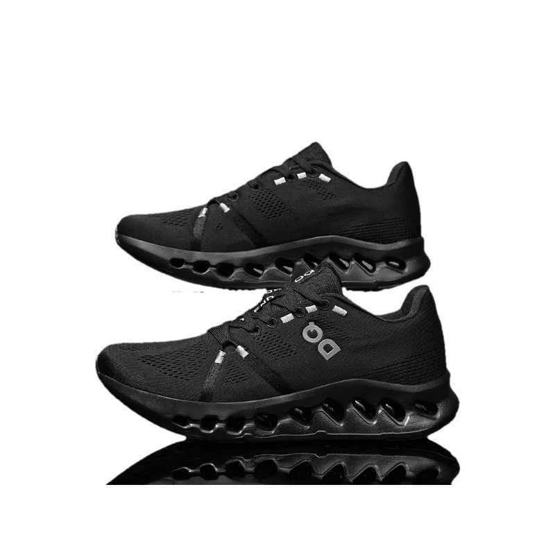 Light and breathable running shoes comfortable design improve sports performance suitable for all kinds of sports scenariosC250410