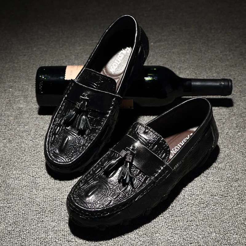 Men's Loafers Casual For Men Moccasins Leather Slip On Boat Handmade Driving Shoes Male Brand Crocodile Style