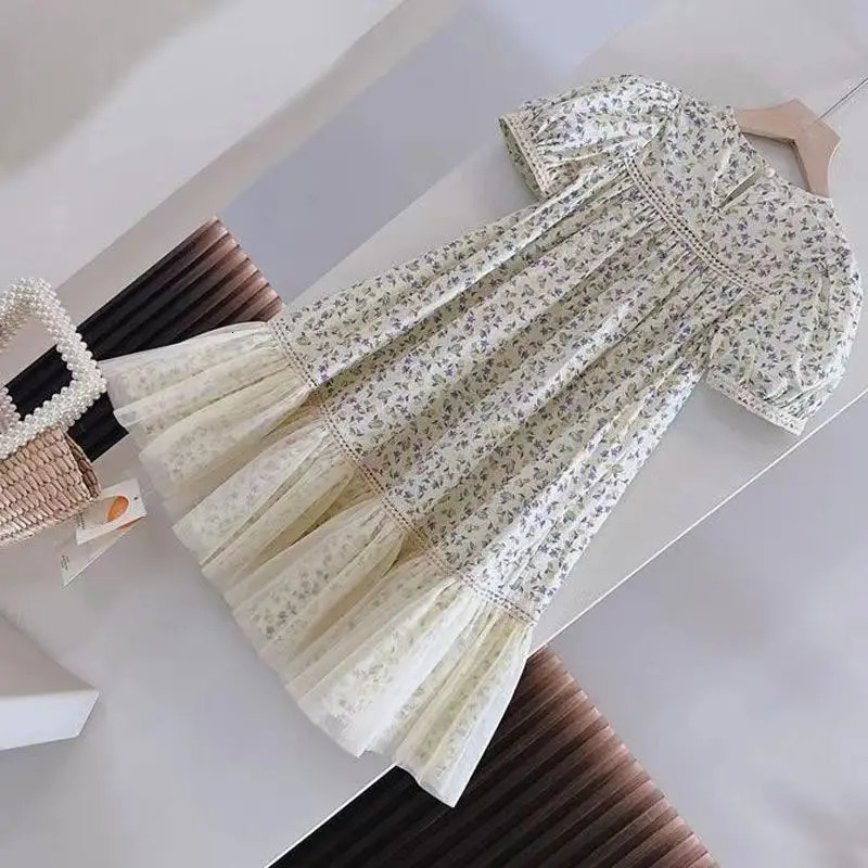 Retro Printed Princess Dress For 4-14Yrs Teenager Girls 2025 Summer Children Clothes Short Sleeve Lace Loose Elegant Dress 250408