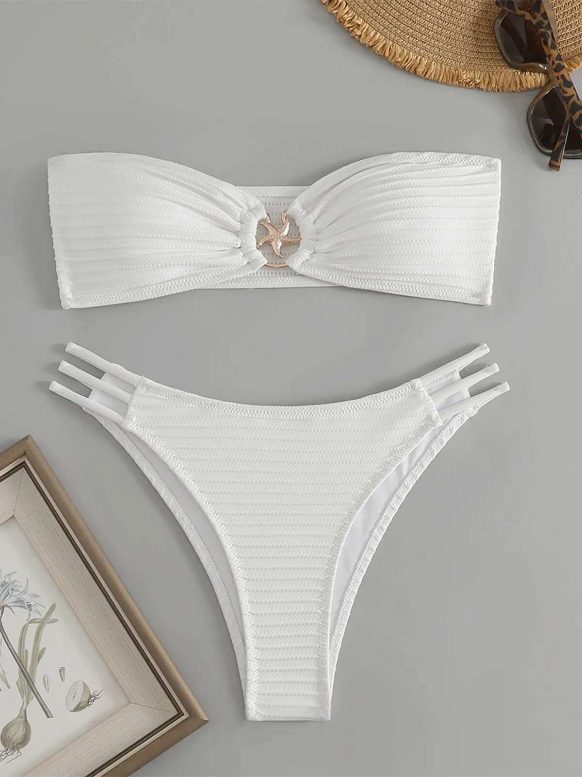 Dongdumaoyi Sexy Bandeau Bikini Women New Black Metal Ring Linked Cut Out Push Up Micro Swimsuit Summer Bathing Suit Thong Swimwear