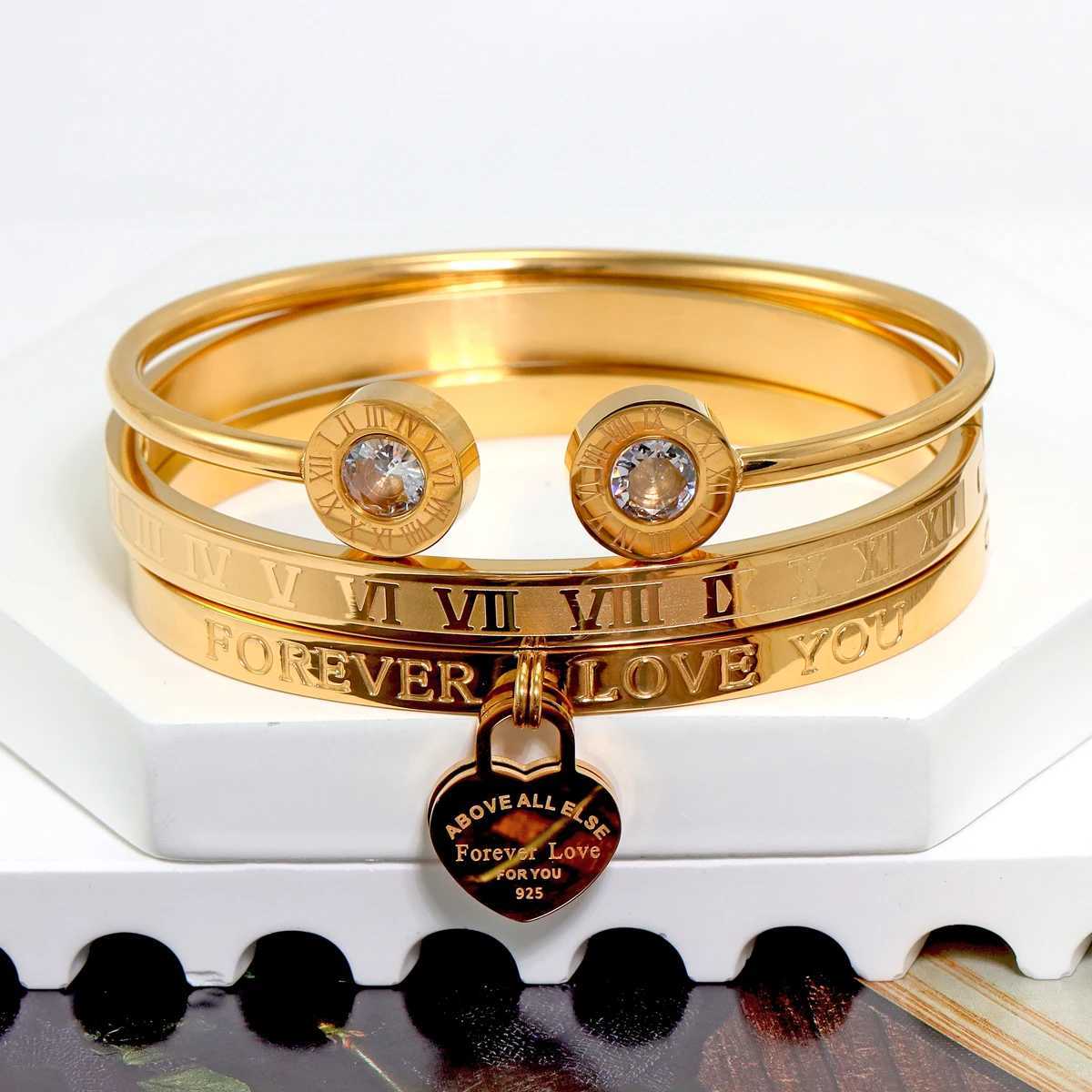 Fashionable stainlESS steel bracelet suitable for women Roman style vintage bracelet suitable for daily wear Y250408