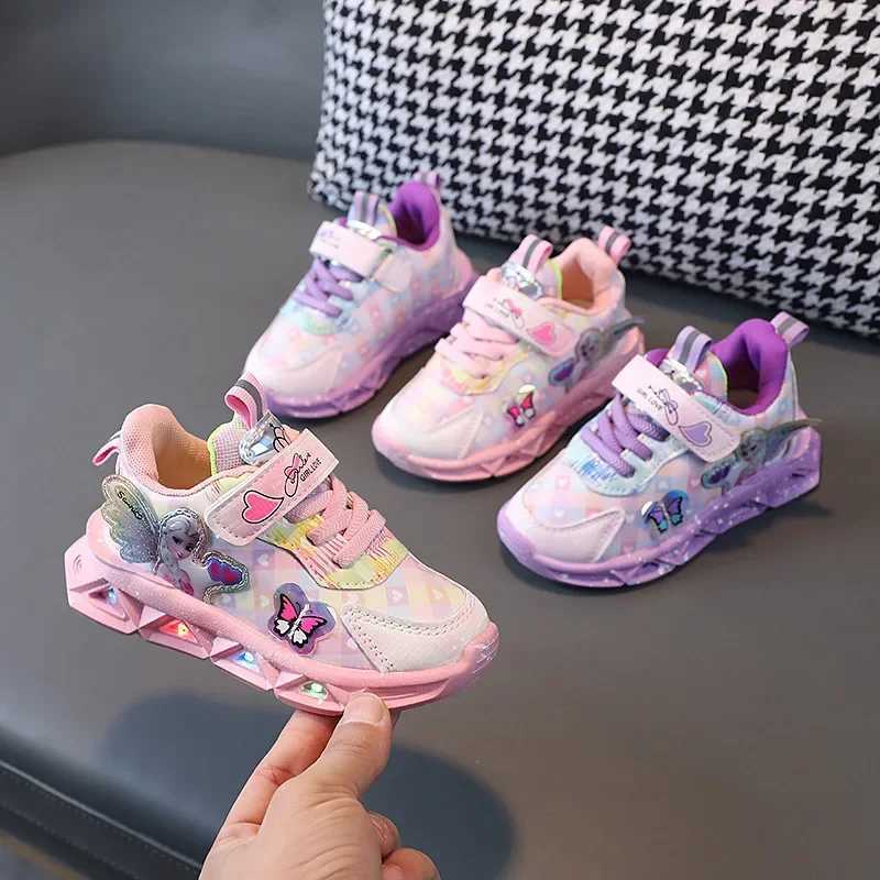 Pink Elsa Princess baby girl sneakers fashionable childrens shoes spring and summer childrens LED light sports shoes W250407