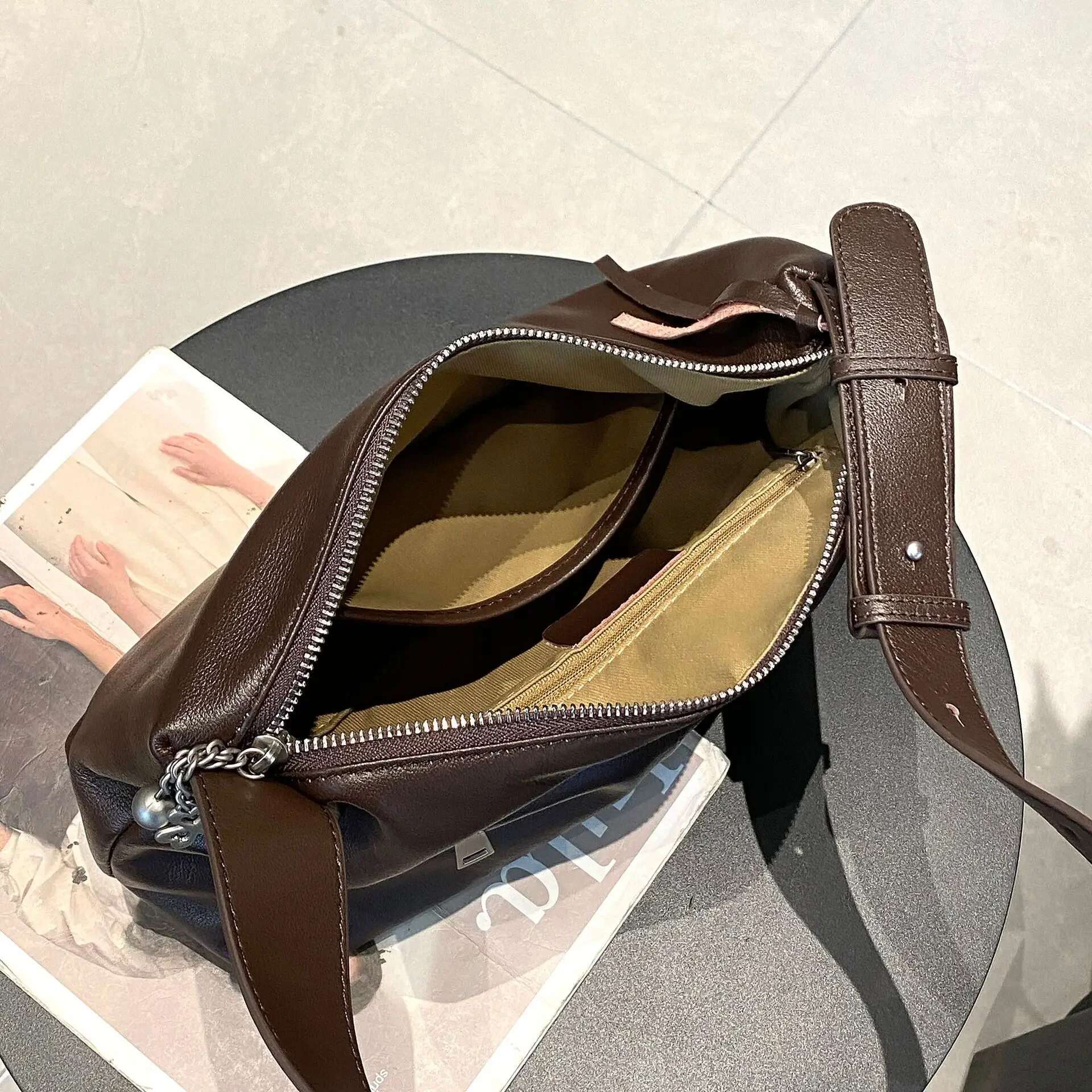 Soft-Tanned Cowhide Leather Women's Shoulder Bag, Spacious Minimalist Crossbody/Underarm Purse, Versatile Everyday Carry Handbag