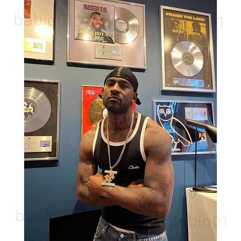 CZ Devils Island Heavy Industry Embroidered Thread Knitted Tank Top Mens Slim Fit Sports Fitness Top Trendy T250408