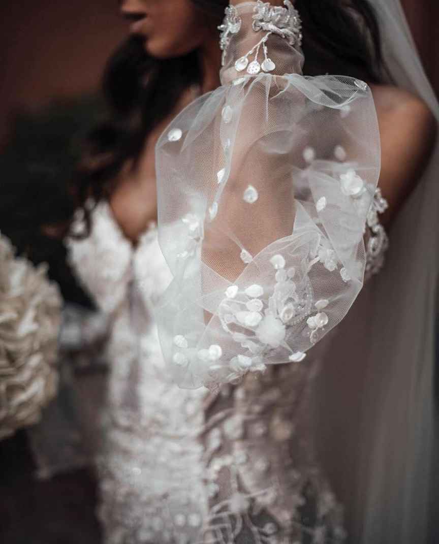 Classic Mermaid Wedding Dresses New Ball Gown Bride Dress 3D-Flowers Lace Bridal Gown Sweep Train Robe De Vestido HOT SALE Customized Plue Size H25677