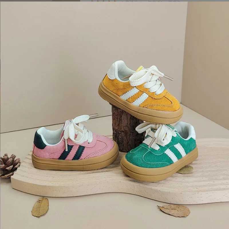 New fashion High Qu boys white childrens sports shoes childrens flat shoes casual baby shoes baby shoes childrens running shoes W250407