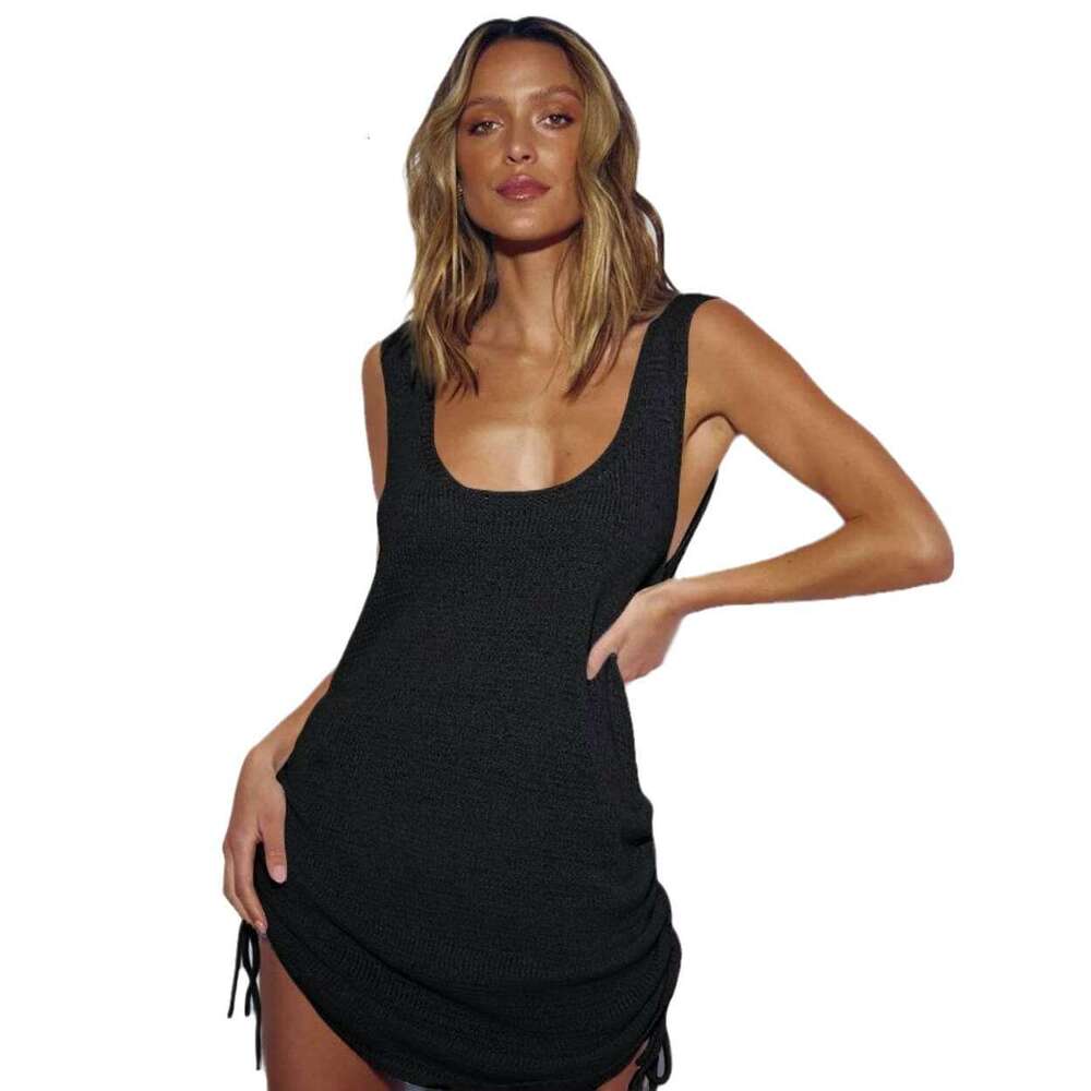 European and American beach backless knitted vest bikini cover shirt vacation skirt 2025 temperament versatile new trend clothing ins