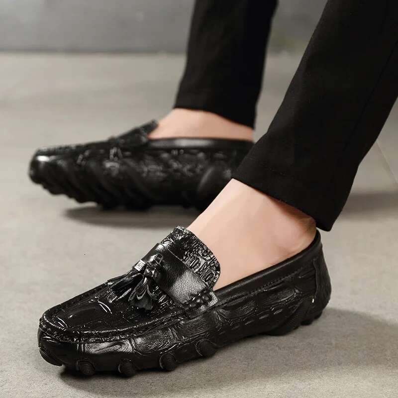 Men's Loafers Casual For Men Moccasins Leather Slip On Boat Handmade Driving Shoes Male Brand Crocodile Style