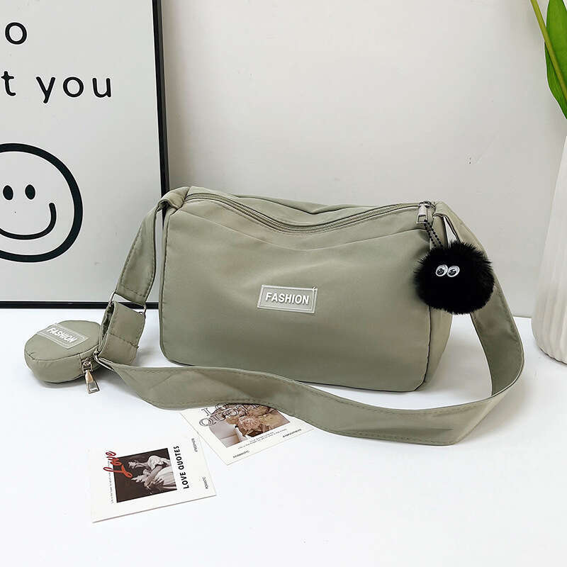 Explosive crossbody student class women's style, Japanese style large capacity solid color mother and child shoulder bag, 2025 temperament versat
