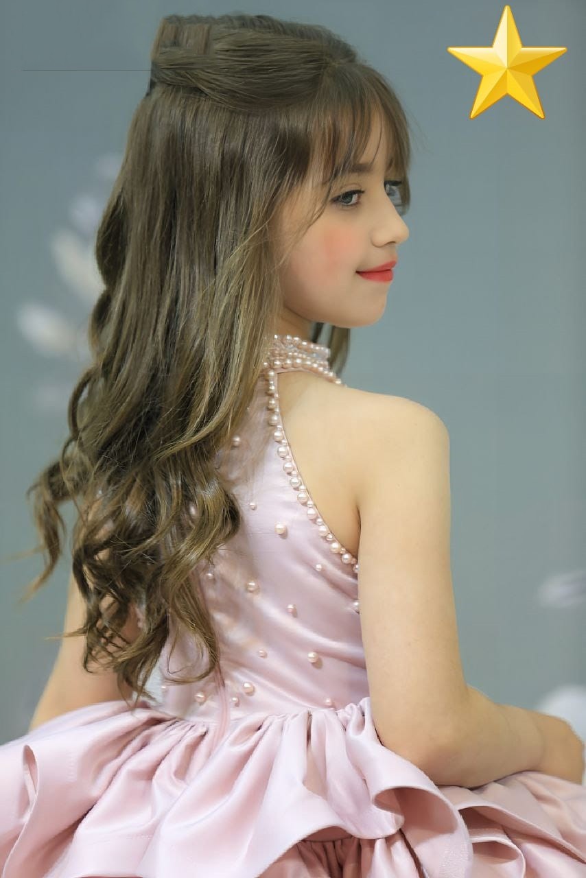 Holy White Pink Blue Flower Girl Haltar Neck With Sparking Pearls Fluffy Skirt Wedding Party Dress Mini Bridesmaid Princess Robes Bc19285 N08 B0312