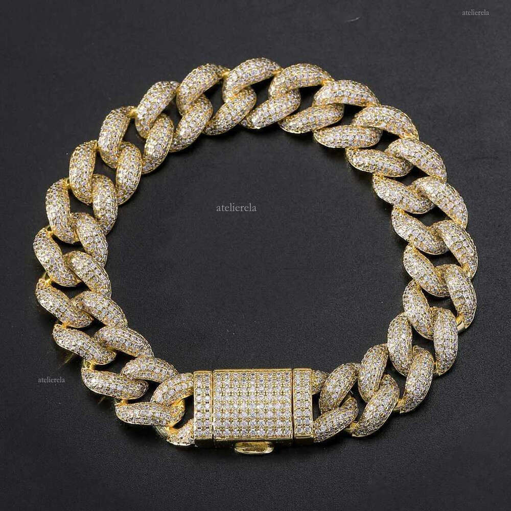 Wholesale hip hop 12 mm sterg sier passed dia test on the VVS Moissanite Cuban chain