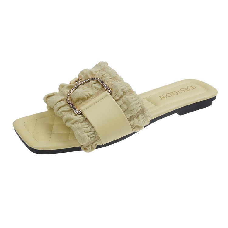 Ladies 2025 summer new fashion casual slippers outside to wear network red all fashion flat small fragrant wind girl sandals beach shoes
