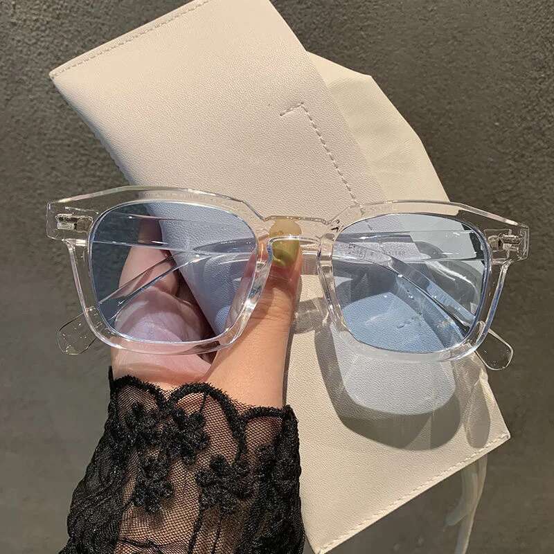 Square Vintage Sunglasses Woman Brand Designer Retro Sun Glasses Female Fashion Rivet Red Blue Mirror Style Oculos De Sol