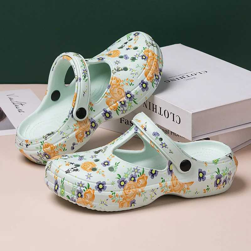 Summer comfortable womens slippers lightweight anti slip beach sandals womens Fi white EVA waterproof garden shoesXJ250407