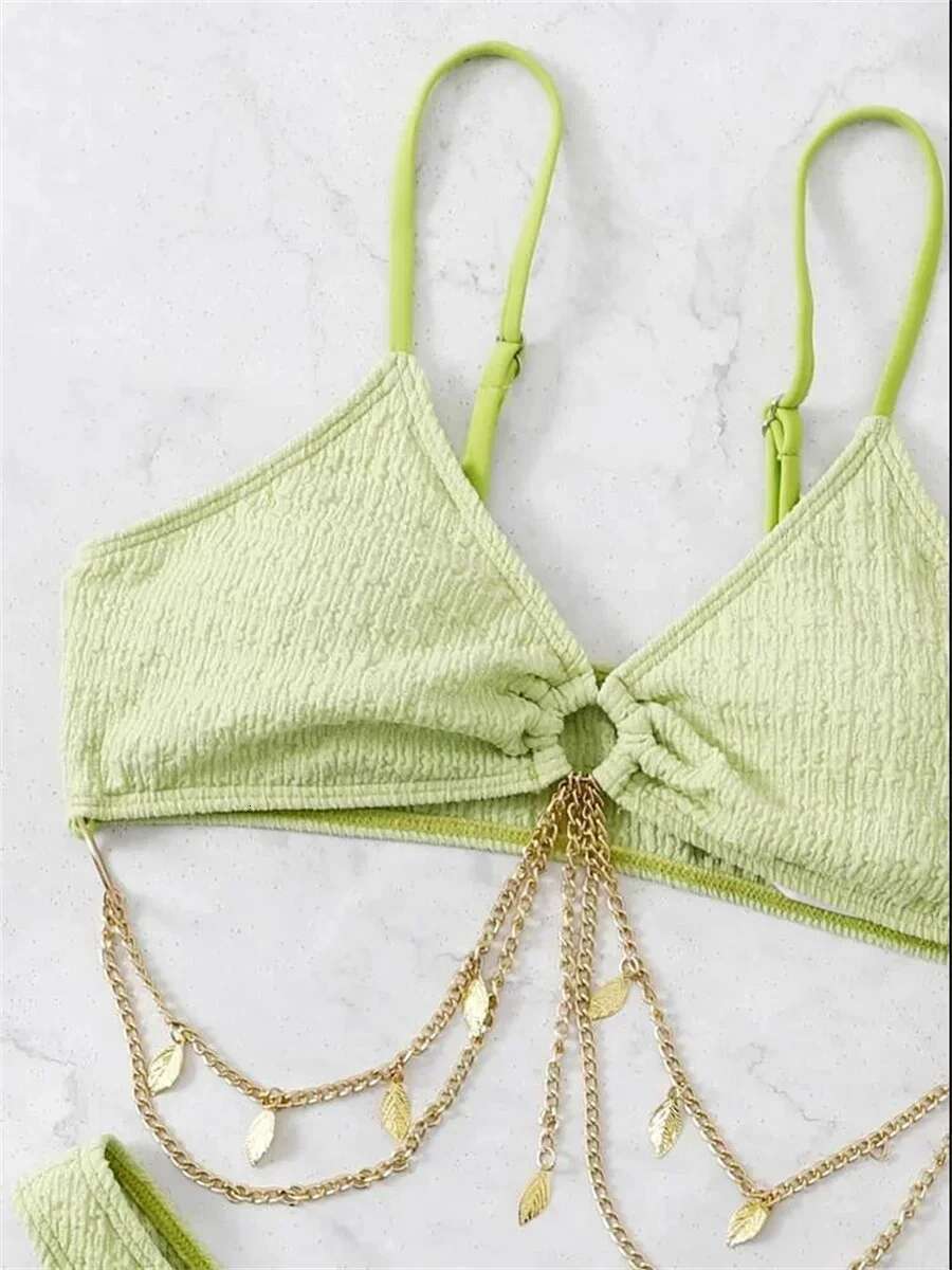 Dongdumaoyi Sexy Metal Chain Bikini Set Women Solid Black Green Ring Linked Micro Swimsuit Summer Bathing Suit Thong Swimwear Biquini