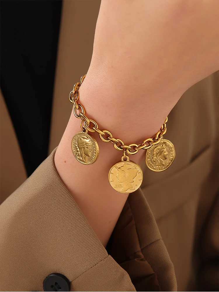 316L stainless steel carved queen coin pendant bracelet womens punk lock flower heart-shaped charm chain bracelet jewelry gift Y250408