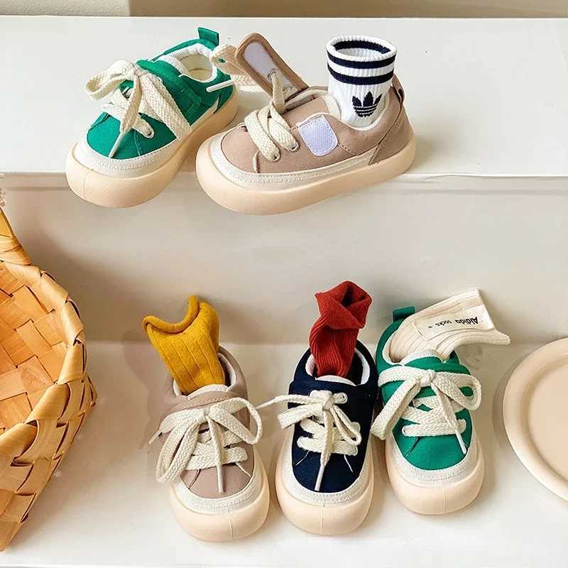 Kindergarten baby shoes spring and summer new Korean boys canvas shoes Versatile childrens shoes girls soft soled casual shoes Tide Zapatillas W250407