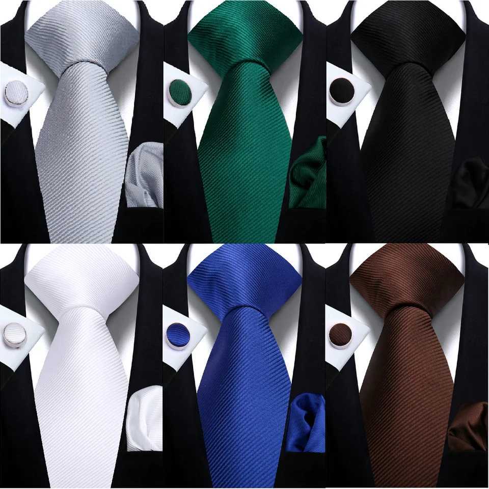 Classic Solid Color Tie Set Elegant Ties For Men Fashion Mens Tie Necktie Handchief Cufflinks Business Wedding Suid Accessories X250407