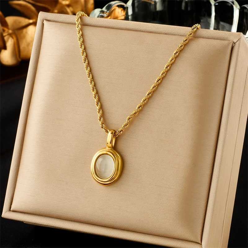 DIEYURO 316L Stainless Steel Oval Black White Stone Pendant Necklace For Women Girl New Trend Clavicle Chain Jewelry Gift PartyC250407