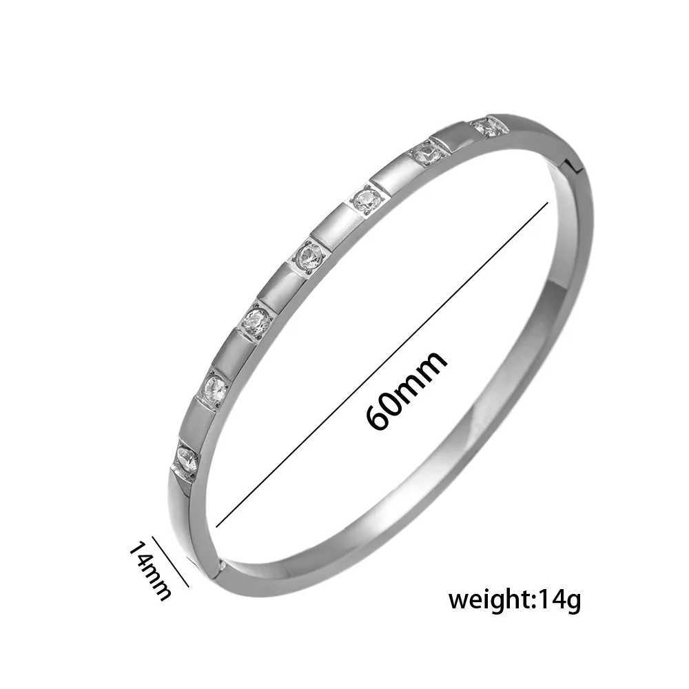 Fashionable cubic zirconia stainlESS steel bracelet with 18K gold-plated waterproof jewelry suitable for womens charm and fashion Y250408
