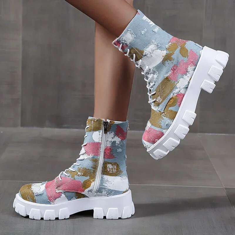2025 New Style Fashionable Shoes Breathable Thick Bottom Retro Slip on Combat Boots Fashionable Design Casual Boots Trendy Casual Shoes1