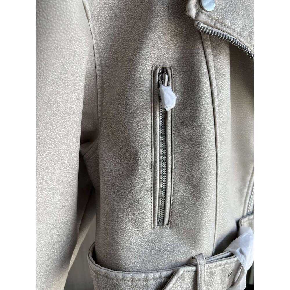 Faux Biker Jacket 2024 Traf New Y2k Lapel Zipper Decoration Loose Version Short Women's Imitation Leather Coat