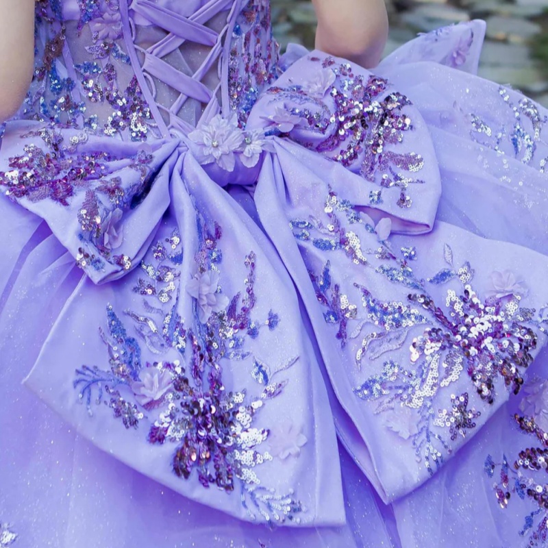 Lavender Quinceanera Dresses Off Shoulder Ball Gown Sweet 16 Dress Sequin Applique Lace Beads Bow Tull Birthday Party Vestidos 15 De Anos