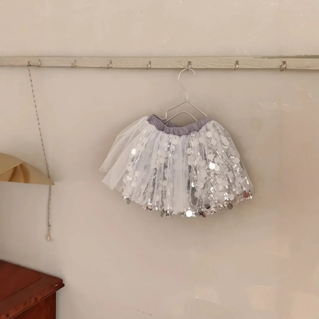 Girls Sequin Mesh Skirt 2025 Spring Korean Fashion Silver Sparkling Mesh Short Skirt Girls Clothes 250408