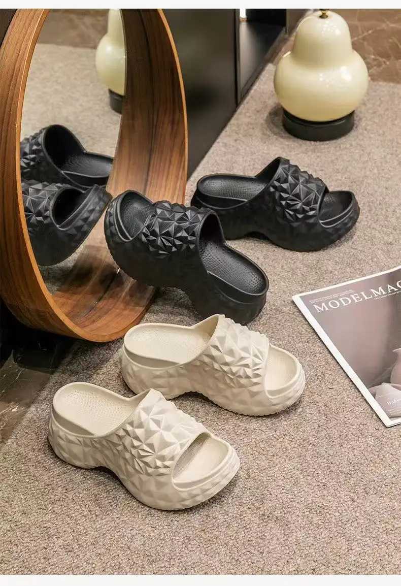 7cm high platform summer EVA slippers for women comfortable thick soled sandals for couples outdoor beach soft cloud EVA flip coverXJ250407