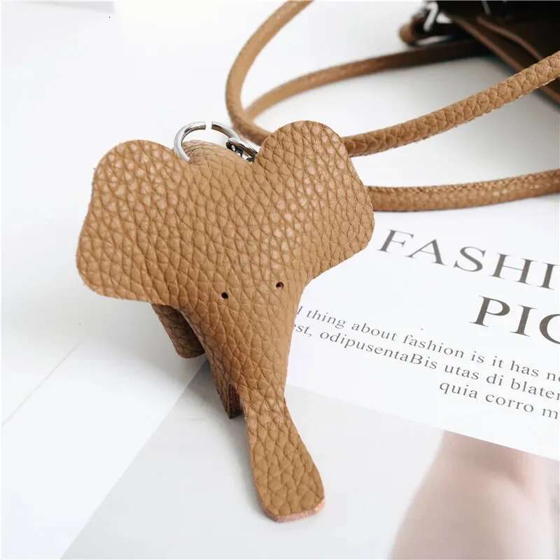 2024 Most Popular T Cowhide Leather Bucket Small Neat All-Match Elegant Women Shoulder Bag With Elephant Ornaments