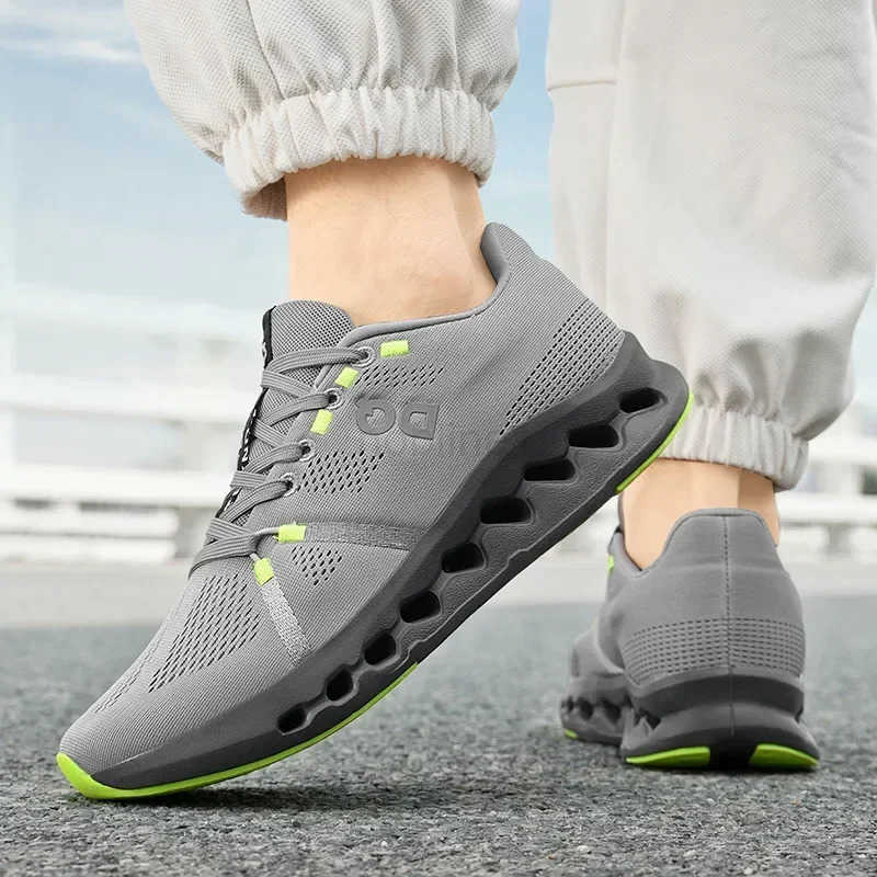Mens running shoes feature an able and non slip mesh design providing a variety of wearing experiences Z250513