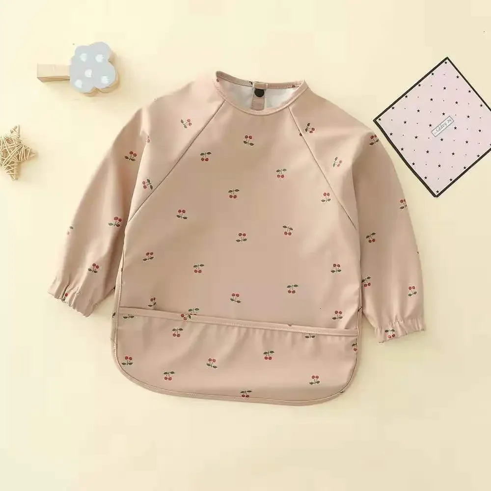 Kids Bibs Cartoon Animal Print Waterproof Bib Baby Food Bib Baby Rice Pocket Accesorios Bebe Long Sleeve Apron 250408