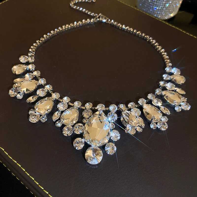 Shiny Rhinestone Crystal Necklace For Women Luxury Party Wedding Necklace Geometric Water Drop Collarbone Necklaces JewelryC250407