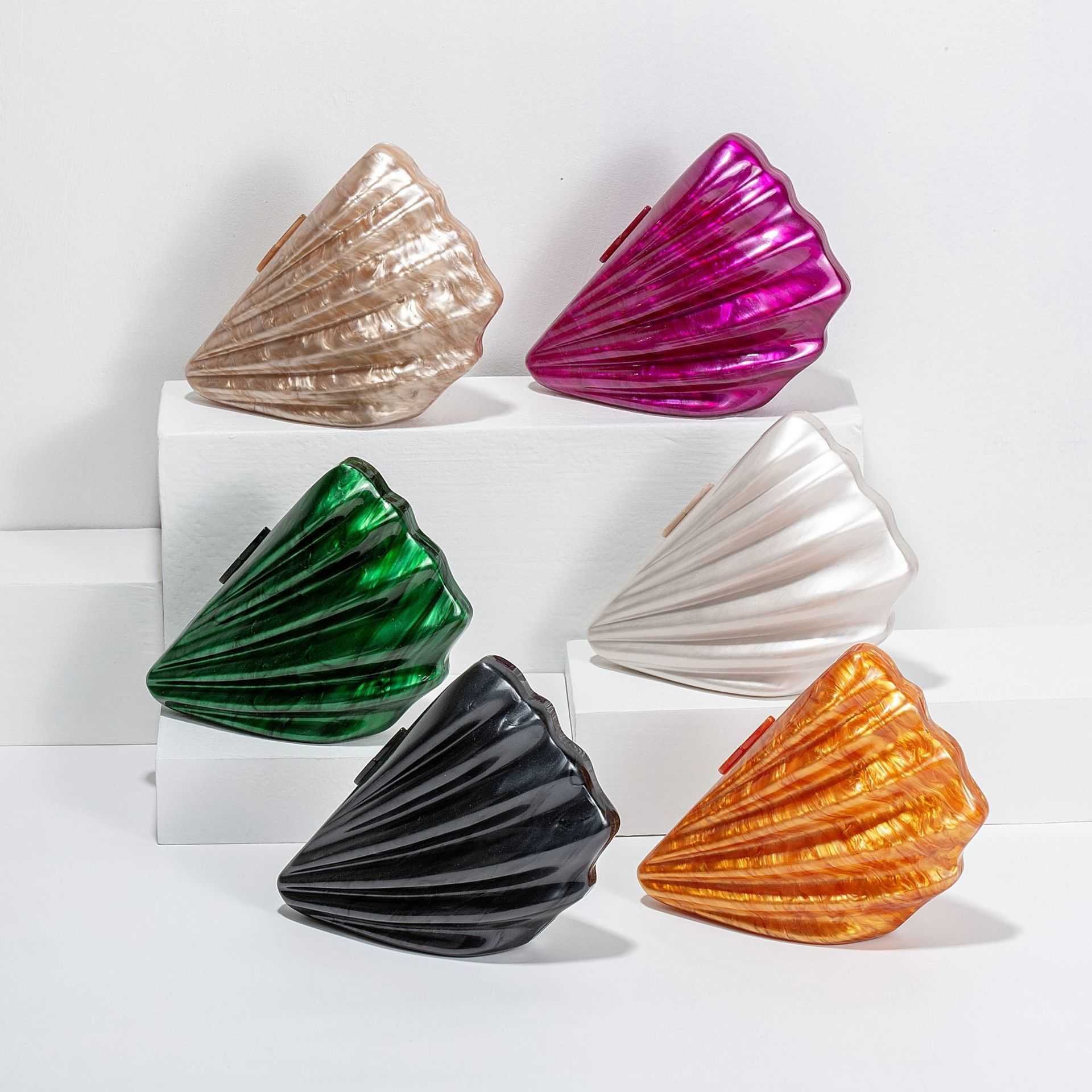 Womens New Single Shoulder Diagonal Straddle Bag Fan shaped Shell Acrylic Bag Fashion Wedding Dinner Handheld Bag