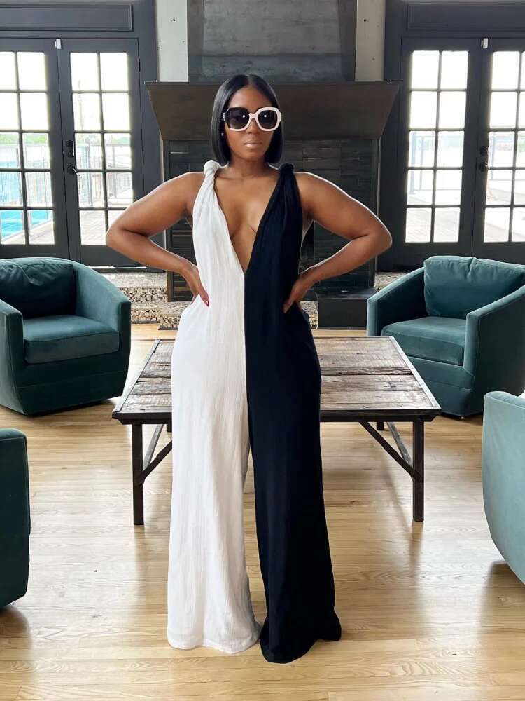 Women Clothing New Fashion Black And White Color Patchwork Spaghetti Strap V-Neck Backless Casual Loose Pants Jumpsuit