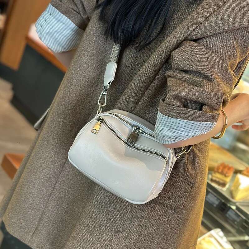 Woman Cowhide Small Phone Summer New Popular And Versatile Genuine Leather Women's Ladies Shoulder Crossbody Bag