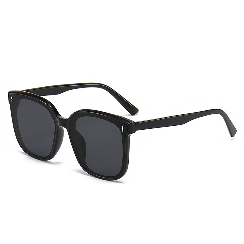 2025 Hot new free shipping designer glasses for mens womens sunglasses Large frame summer sunscreen sunglasses