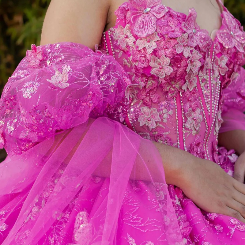 Rose Red Quinceanera Dresses Off Shoulder Ball Gown Sweet 16 Dress Sequin Applique Flower Beads Bow Tull Birthday Party Vestidos 15 De Anos